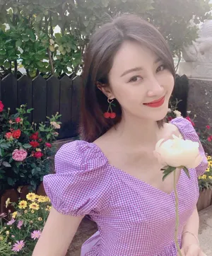 林鹏花丛性感靓丽写真图片_4