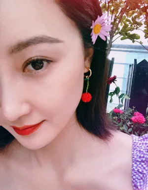林鹏花丛性感靓丽写真图片_5
