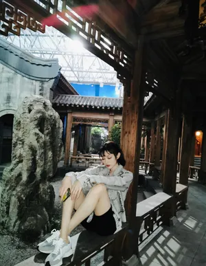 盖玥希清爽甜酷写真图片_6