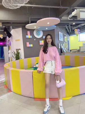 沈梦辰粉嫩私服照图片_1