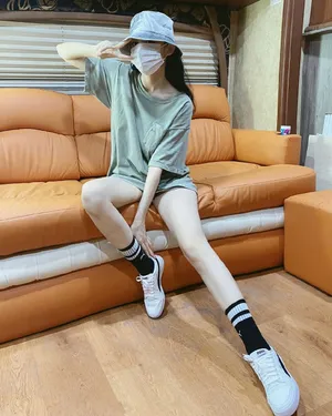 古力娜扎boyish风私服照图片