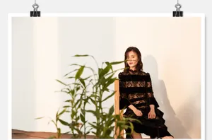 王瑞子黑色薄纱长裙性感图片写真