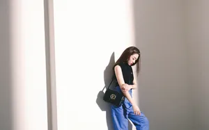 程晓玥优雅甜酷写真图片_7