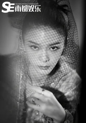 傅菁复古妩媚时尚写真大片_2