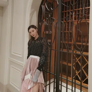 王瑞子潮流穿搭性感图片