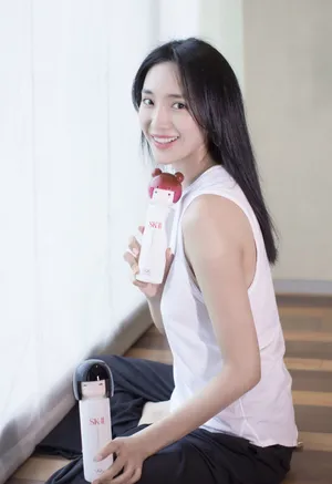 王紫璇清新养眼写真图片
