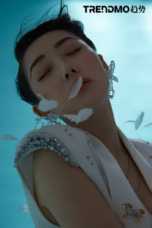 蒋梦婕性感摩登写真图片_7