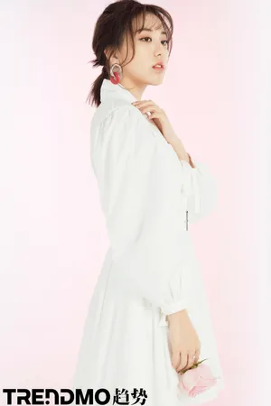 刘人语纯白甜美写真图片_4