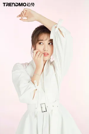 刘人语纯白甜美写真图片_5