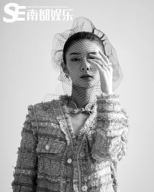 傅菁头纱时尚性感写真图片_4