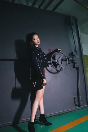 田依桐酷美养眼写真图片