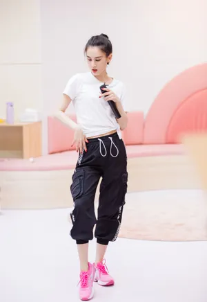 黄圣依《乘风破浪的姐姐》第四期剧照图片