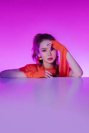 戚薇性感美艳写真图片_2