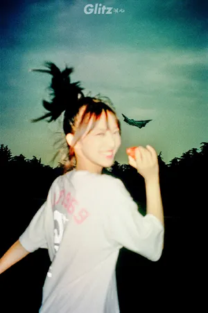 范薇轻甜少女性感写真图片_11