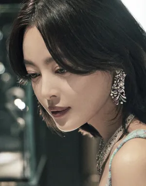 辛芷蕾美艳撩人写真图片_4