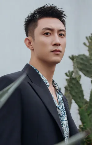 黄景瑜帅气养眼写真图片_4