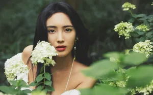 王紫璇抹胸裙性感写真图片_2