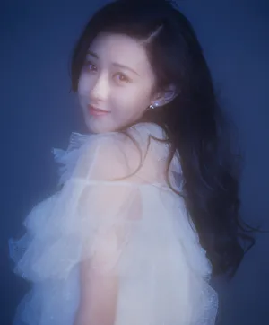 朱圣祎性感养眼写真图片