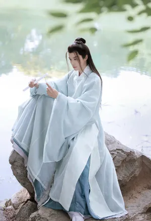 马雪阳翩翩公子古装写真图片_2