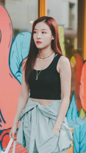 孙芮广告代言性感图片