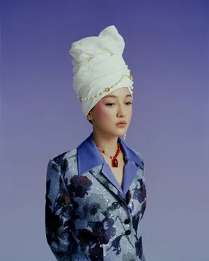 周迅创意头巾大片写真图片_8