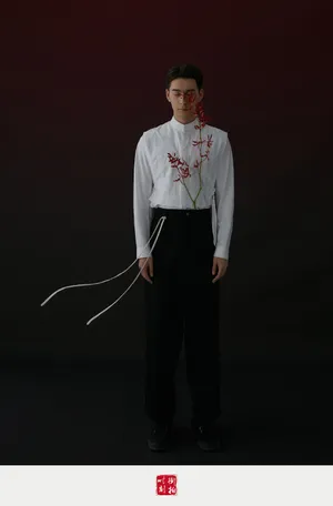 陈星旭鲜花时尚大片写真图片_3