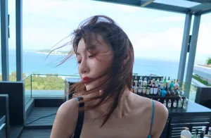 李斯羽吊带裙性感写真图片_2