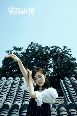 秦牛正威优雅时尚写真图片_5