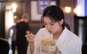 张婧仪甜美生日写真图片