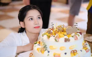 张婧仪甜美生日写真图片_3