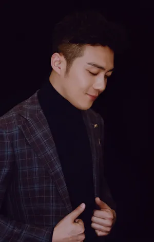 李泽锋儒雅帅气写真图片_2