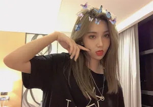 舒一灵原宿风甜美自拍照图片_6