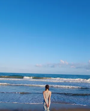李斯羽海边性感写真图片_4