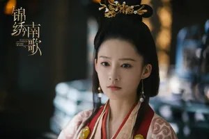 李沁《锦绣南歌》酷黑剧照图片_5