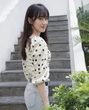 袁冰妍清新少女写真图片_3
