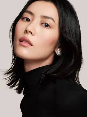 刘雯性感美妆大片写真图片