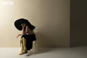 宋祖儿烟熏妆性感写真图片_10