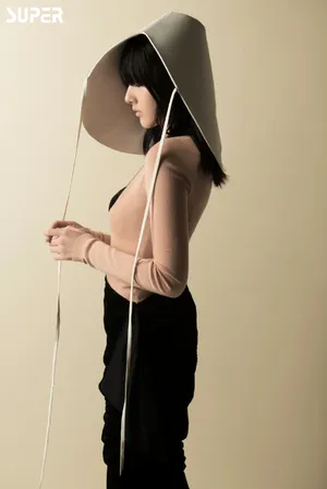 宋祖儿烟熏妆性感写真图片_11