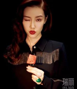 史卿妍优雅性感写真图片_4