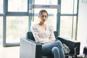 关晓彤《二十不惑》剧照图片_2