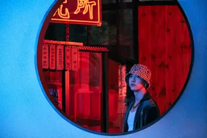 张艺兴新专辑《莲》海报图片_5