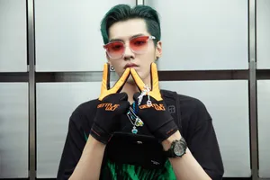 吴亦凡绿发酷帅写真图片_7