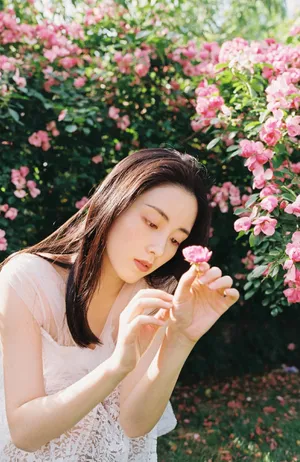 章乐韵清新白裙写真图片_9