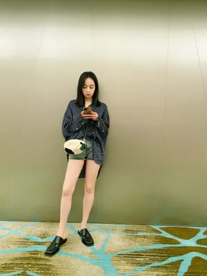 宋茜清新甜酷写真图片