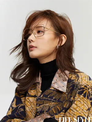 李一桐李鸿其时尚写真大片_6