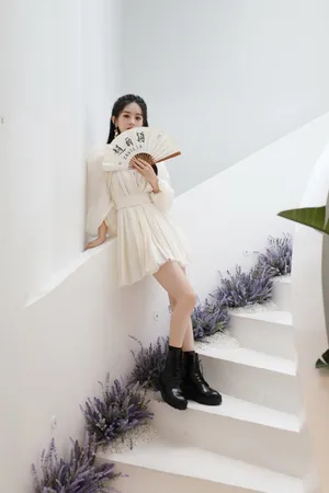 赵丽颖优雅甜美活动图片