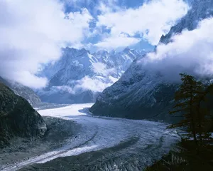 雪山 第一辑