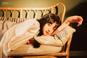 费沁源双马尾甜美写真图片