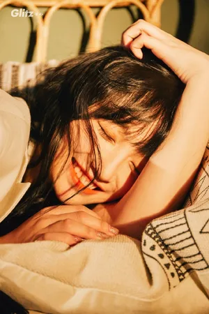 费沁源双马尾甜美写真图片_4