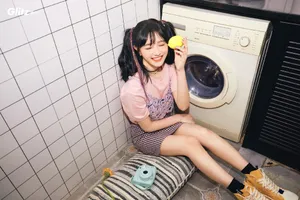 费沁源双马尾甜美写真图片_8
